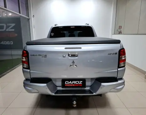 MITSUBISHI L 200 Triton 2.4 16V SPORT HPE-S 4X4 CABINE DUPLA TURBO DIESEL AUTOMTICO, Foto 5