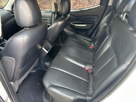 MITSUBISHI L 200 Triton 2.4 16V SPORT HPE-S 4X4 CABINE DUPLA TURBO DIESEL AUTOMTICO, Foto 10