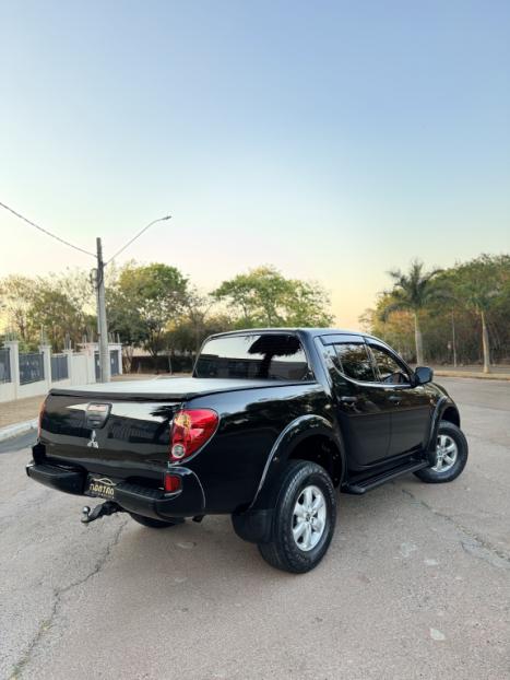 MITSUBISHI L 200 Triton 2.4 16V FLEX HLS CABINE DUPLA, Foto 7