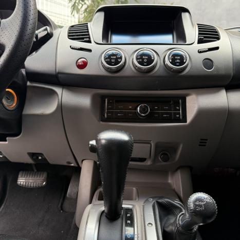 MITSUBISHI L 200 Triton 3.2 16V HPE 4X4 CABINE DUPLA TURBO DIESEL INTERCOOLER AUTOMTICO, Foto 8