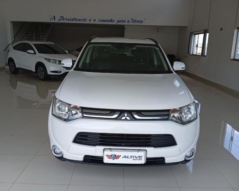 MITSUBISHI Outlander 2.0 16V 4P AUTOMTICO, Foto 2