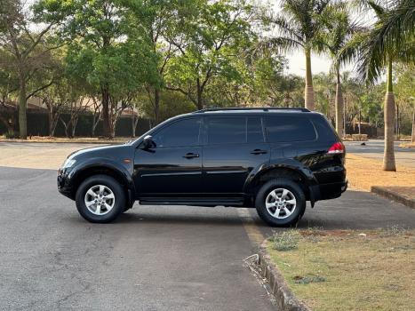 MITSUBISHI Pajero 3.2 16V 4P 4X4 TURBO DIESEL INTERCOOLER AUTOMTICO, Foto 3