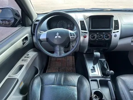 MITSUBISHI Pajero 3.2 16V 4P 4X4 TURBO DIESEL INTERCOOLER AUTOMTICO, Foto 12