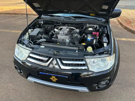 MITSUBISHI Pajero 3.2 16V 4P 4X4 TURBO DIESEL INTERCOOLER AUTOMTICO, Foto 13