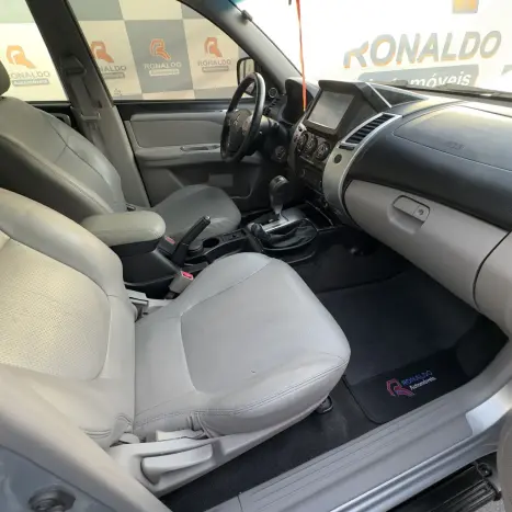 MITSUBISHI Pajero Dakar 3.2 16V 4P HPE 4X4  7 LUGARES TURBO INTECOOLER DIESEL AUTOMTICO, Foto 11