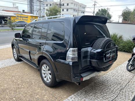 MITSUBISHI Pajero Full 3.8 V6 24V 4P HPE 4X4 AUTOMTICO, Foto 4