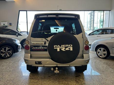 MITSUBISHI Pajero TR4 2.0 16V 4P 4X4 FLEX AUTOMTICO, Foto 2