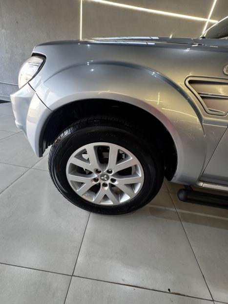 MITSUBISHI Pajero TR4 2.0 16V 4P FLEX, Foto 11