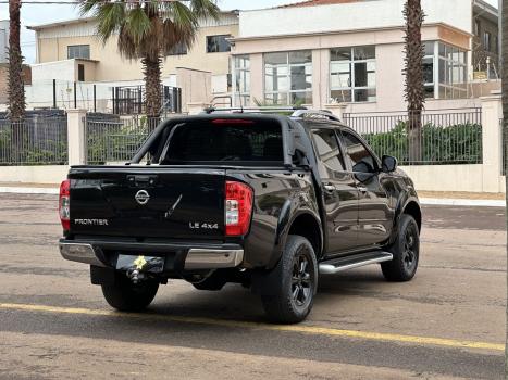 NISSAN Frontier 2.3 16V LE 4X4 CABINE DUPLA BI-TURBO DIESEL AUTOMTICO, Foto 3