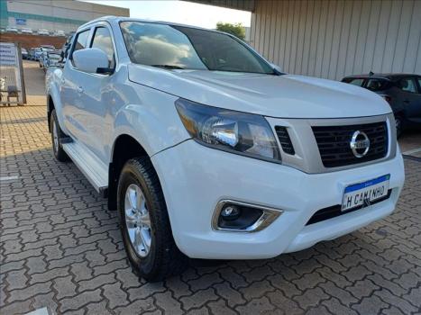 NISSAN Frontier 2.3 16V S 4X4 CABINE DUPLA BI-TURBO DIESEL, Foto 3