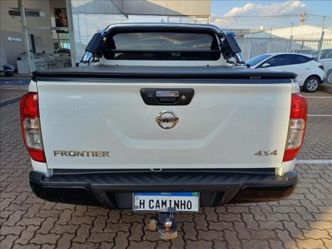 NISSAN Frontier 2.3 16V S 4X4 CABINE DUPLA BI-TURBO DIESEL, Foto 6