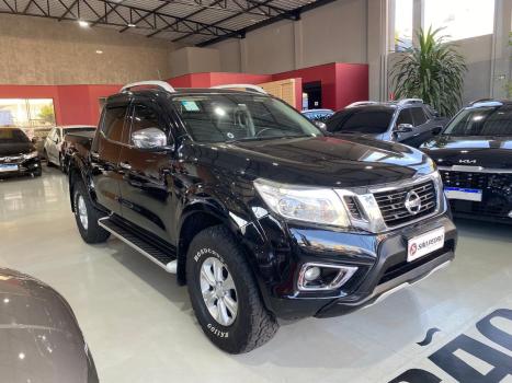 NISSAN Frontier 2.3 16V LE 4X4 CABINE DUPLA BI-TURBO DIESEL AUTOMTICO, Foto 2