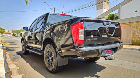 NISSAN Frontier 2.3 16V SE 4X4 CABINE DUPLA BI-TURBO DIESEL AUTOMTICO, Foto 6