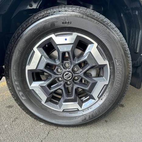 NISSAN Frontier 2.3 16V PLATINUM CABINE DUPLA 4X4 BI-TURBO DIESEL AUTOMTICO, Foto 5