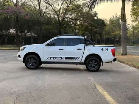 NISSAN Frontier 2.3 ATTACK CABINE DUPLA 4X4 BI-TURBO DIESEL AUTOMTICO, Foto 3