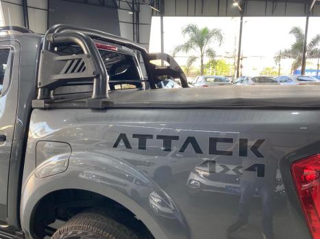 NISSAN Frontier 2.3 ATTACK CABINE DUPLA 4X4 BI-TURBO DIESEL AUTOMTICO, Foto 9