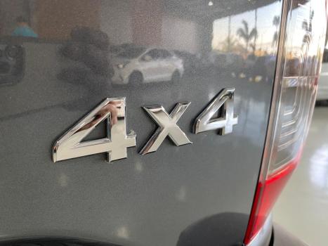 NISSAN Frontier 2.3 ATTACK CABINE DUPLA 4X4 BI-TURBO DIESEL AUTOMTICO, Foto 10