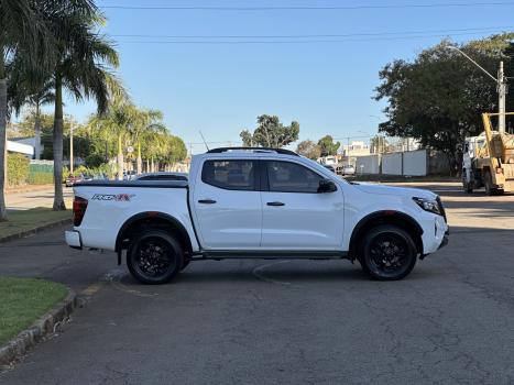 NISSAN Frontier 2.3 16V PRO4X CABINE DUPLA 4X4 BI-TURBO DIESEL AUTOMTICO, Foto 3