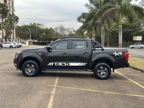 NISSAN Frontier 2.3 ATTACK CABINE DUPLA 4X4 BI-TURBO DIESEL AUTOMTICO, Foto 4