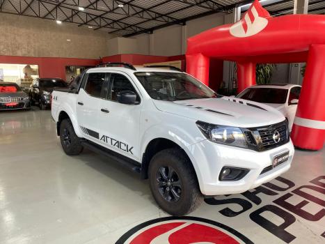 NISSAN Frontier 2.3 ATTACK CABINE DUPLA 4X4 BI-TURBO DIESEL AUTOMTICO, Foto 2