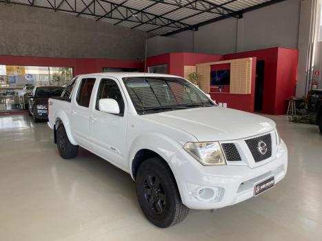 NISSAN Frontier 2.5 S 4X4 TURBO DIESEL CABINE DUPLA, Foto 2