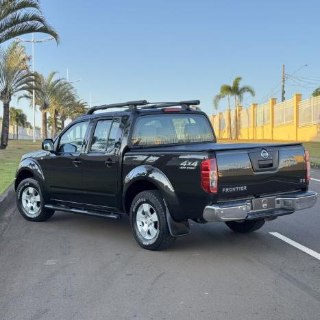 NISSAN Frontier 2.5 SE 4X4 TURBO DIESEL CABINE DUPLA, Foto 4