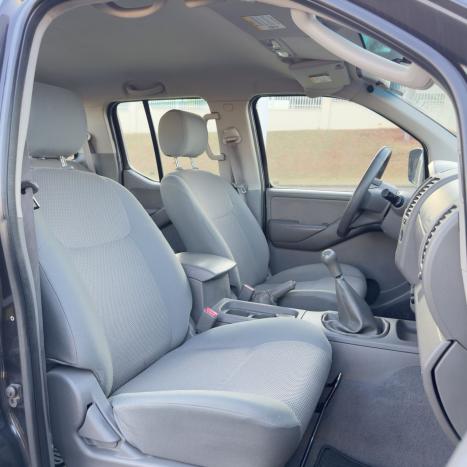 NISSAN Frontier 2.5 SE 4X4 TURBO DIESEL CABINE DUPLA, Foto 7