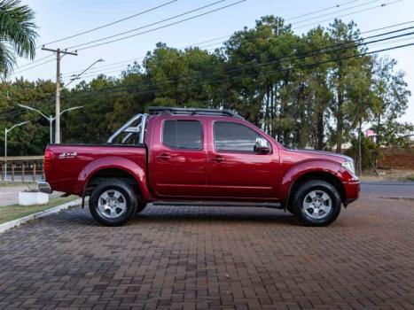 NISSAN Frontier 2.5 4X4 LE CABINE DUPLA TURBO DIESEL AUTOMTICO, Foto 4