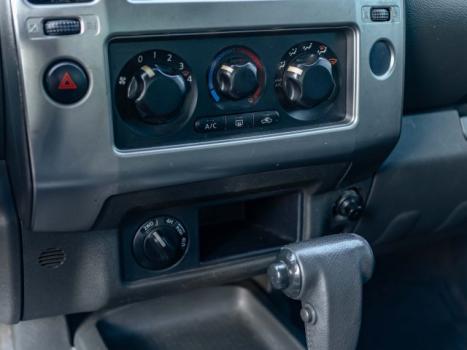NISSAN Frontier 2.5 4X4 LE CABINE DUPLA TURBO DIESEL AUTOMTICO, Foto 13