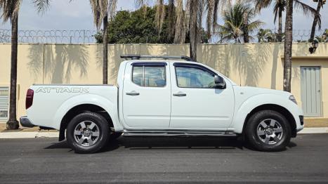 NISSAN Frontier 2.5 16V 4X4 SV ATTACK TURBO DIESEL CABINE DUPLA, Foto 4