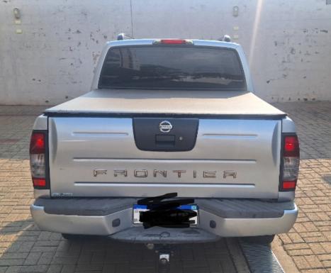 NISSAN Frontier 2.8 4X4 SE SERRANA TURBO DIESEL CABINE DUPLA, Foto 4