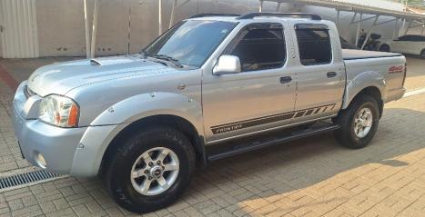 NISSAN Frontier 2.8 4X4 SE SERRANA TURBO DIESEL CABINE DUPLA, Foto 3