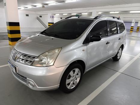 NISSAN Grand Livina 1.8 16V 4P FLEX S, Foto 2