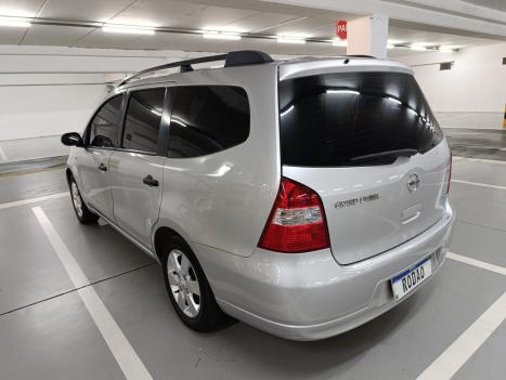 NISSAN Grand Livina 1.8 16V 4P FLEX S, Foto 6