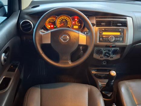 NISSAN Grand Livina 1.8 16V 4P FLEX S, Foto 12