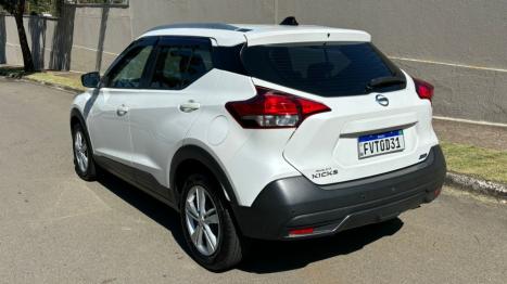 NISSAN Kicks 1.6 16V 4P FLEXSTART S X-TRONIC AUTOMTICO CVT, Foto 4
