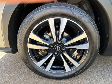 NISSAN Kicks 1.6 16V 4P FLEXSTART EXCLUSIVE XTRONIC AUTOMTICO CVT, Foto 9