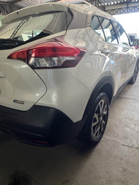 NISSAN Kicks 1.6 16V 4P FLEXSTART S X-TRONIC AUTOMTICO CVT, Foto 3
