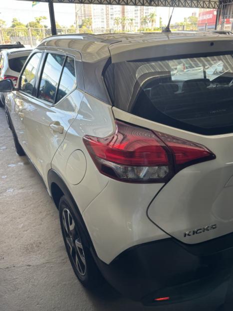 NISSAN Kicks 1.6 16V 4P FLEXSTART S X-TRONIC AUTOMTICO CVT, Foto 4