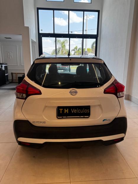 NISSAN Kicks 1.6 16V 4P FLEX ACTIVE X-TRONIC AUTOMTICO CVT, Foto 13