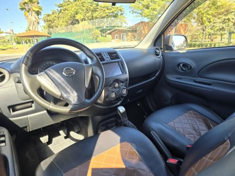 NISSAN March 1.0 12V 4P S FLEX, Foto 11