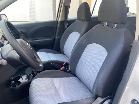 NISSAN March 1.0 12V 4P S FLEX, Foto 8