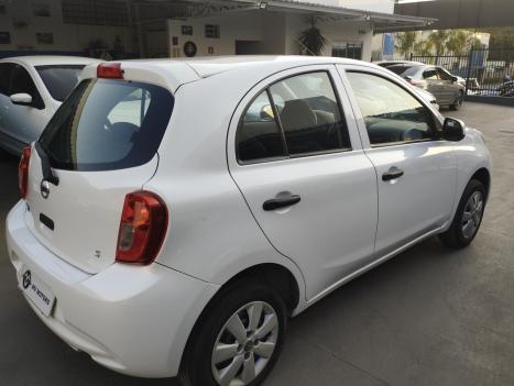 NISSAN March 1.0 12V 4P S FLEX, Foto 6