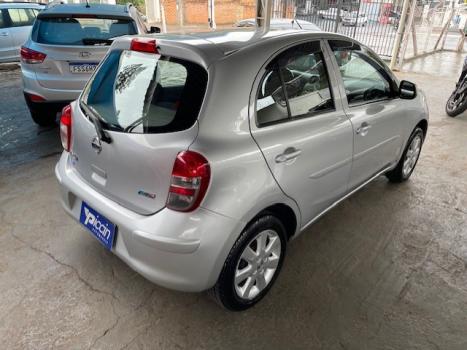 NISSAN March 1.0 16V 4P S RIO FLEX, Foto 3