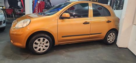 NISSAN March 1.0 16V 4P S FLEX, Foto 2