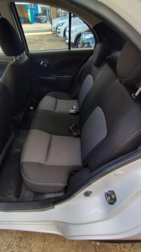 NISSAN March 1.6 16V 4P SV FLEX AUTOMTICO CVT, Foto 7
