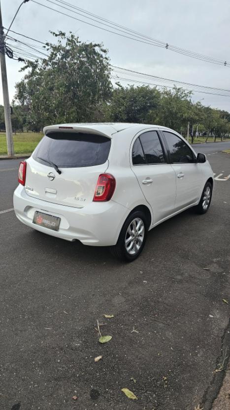 NISSAN March 1.6 16V 4P SV FLEX, Foto 7