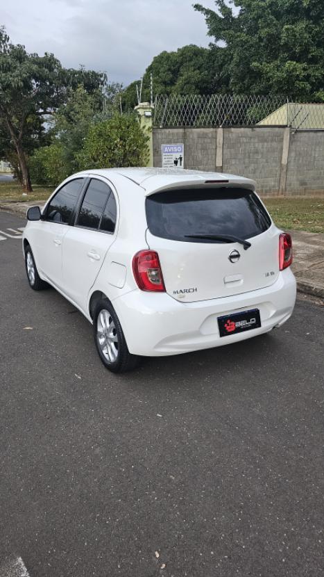 NISSAN March 1.6 16V 4P SV FLEX, Foto 8