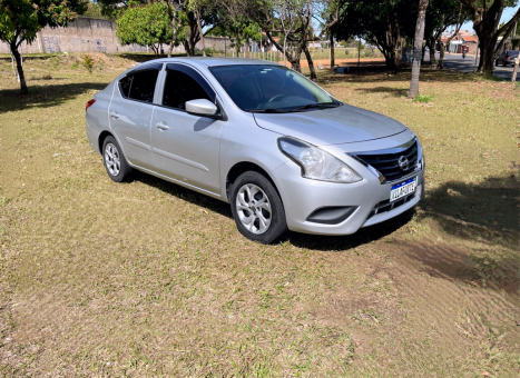 NISSAN Versa Sedan 1.0 4P FLEX, Foto 8