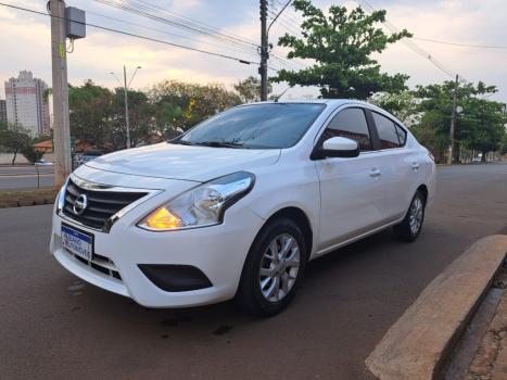 NISSAN Versa Sedan 1.6 16V 4P SV FLEX XTRONIC AUTOMTICO CVT, Foto 3